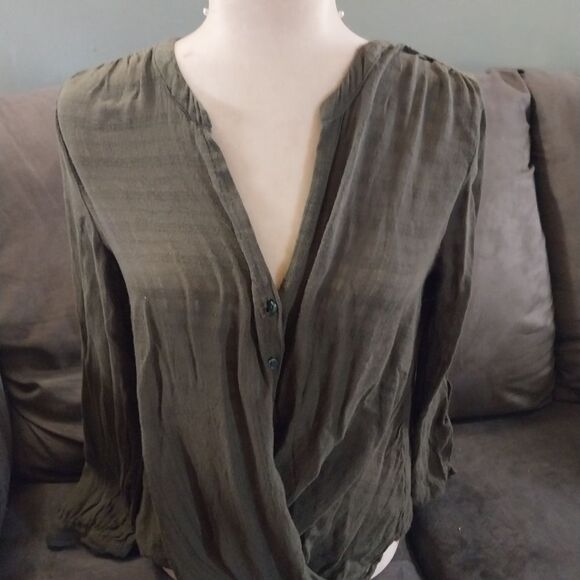a.n.a Deep Olive Criss-Cross Lightweight Button-Up Blouse - Picture 1 of 5